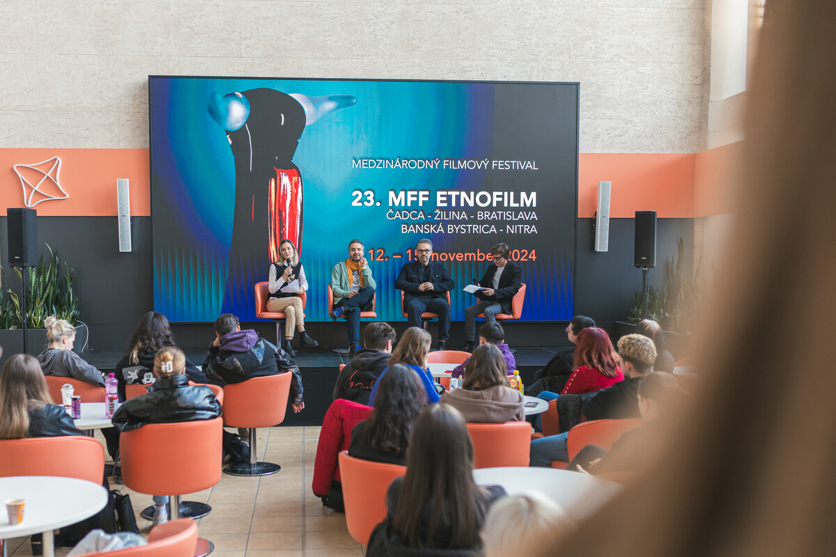 ETNOFILM 19