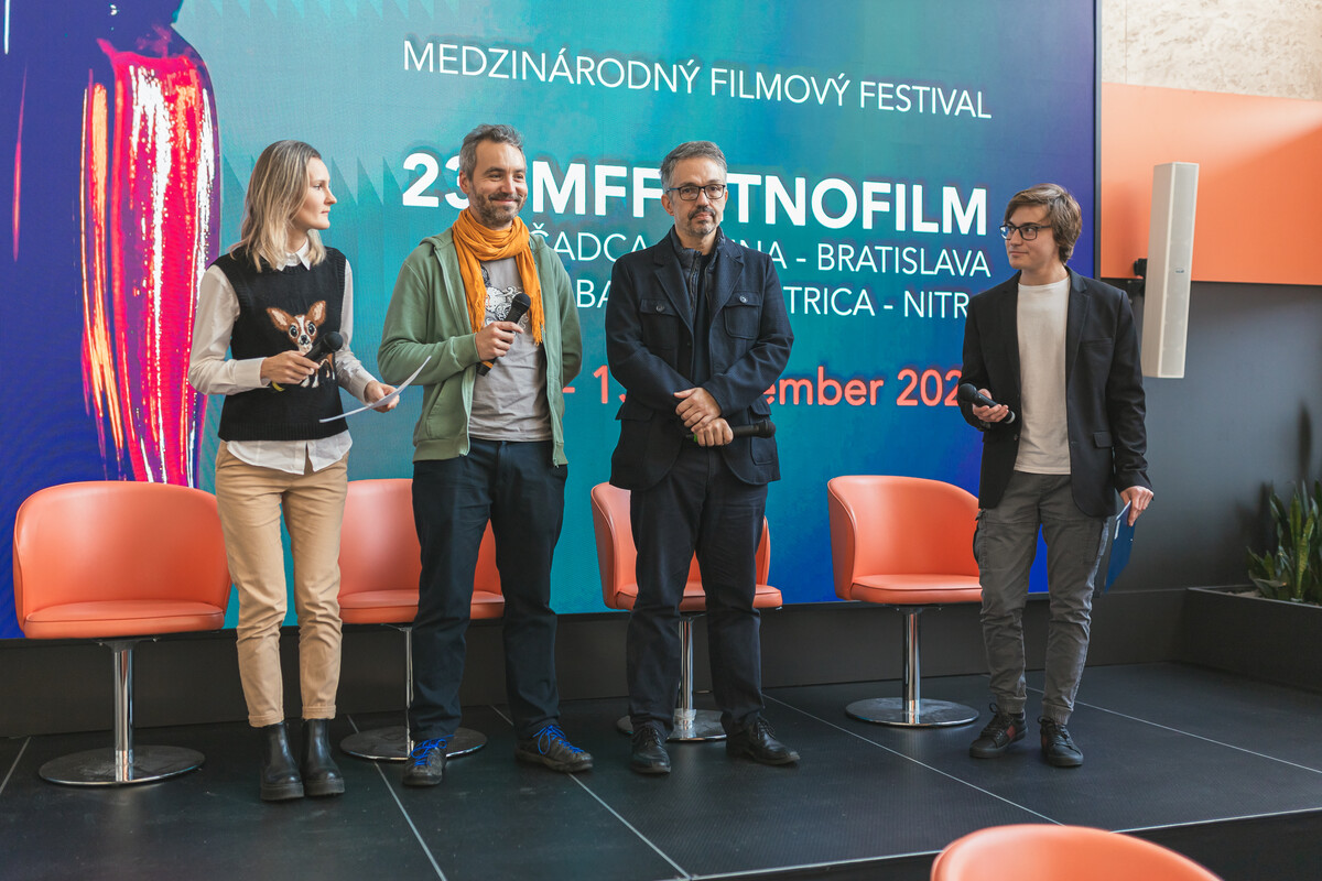 ETNOFILM 8
